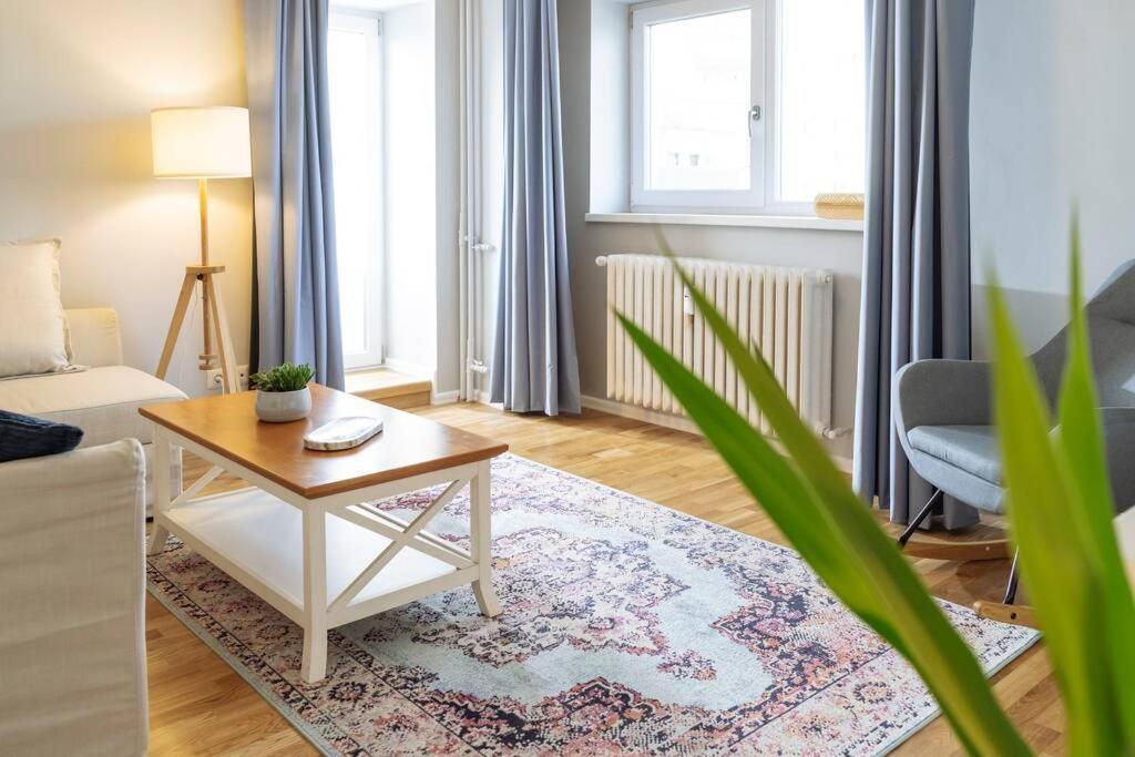 Good Vibes Central Apartment Bucureşti Exterior foto