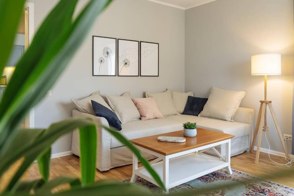 Good Vibes Central Apartment Bucureşti Exterior foto